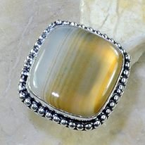 טבעת כסף 925 בשיבוץ אגט בוטוצ'ואנה עיצוב מרובע 5.75