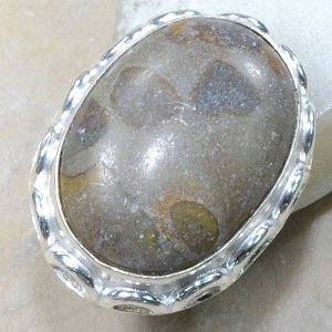 טבעת כסף 925 משובצת אבן ג'ספר אוטומן מידה : 7.75