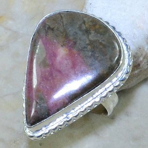 טבעת כסף 925 משובצת אבן רודונייט עיצוב טיפה מידה: 5.5
