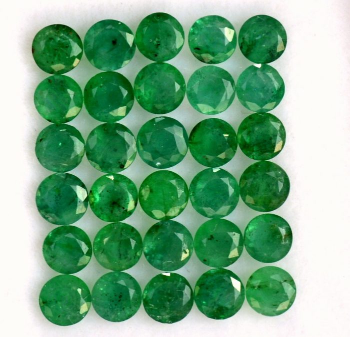 אמרלד איזמרגד, ברקת Emerald מלוטש לשיבוץ (ברזיל) עגול בקוטר: 4 מ"מ