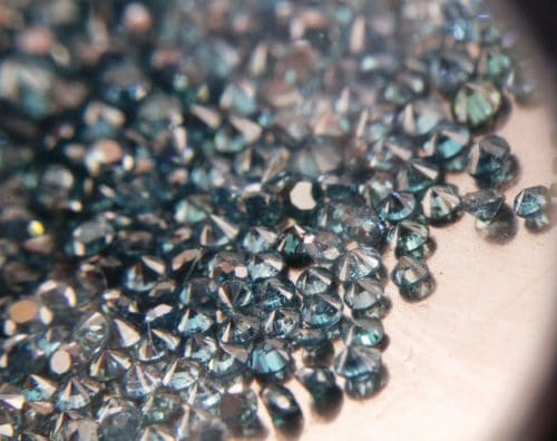 50 יהלומים כחולים Natural diamond לשיבוץ ליטוש עגול בקוטר: 0.70 מ"מ ניקיון: i1-i3