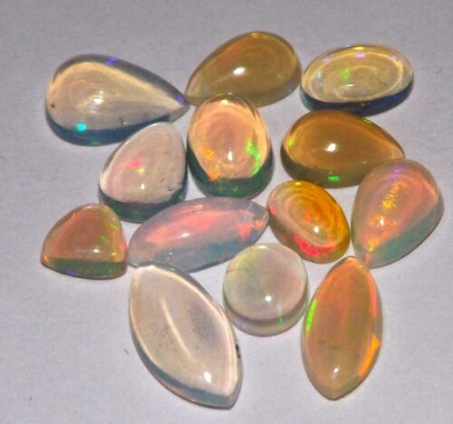 אופל אש Opal מלוטש לשיבוץ - אתיופיה 12 יחידות במשקל: 3.30 קרט